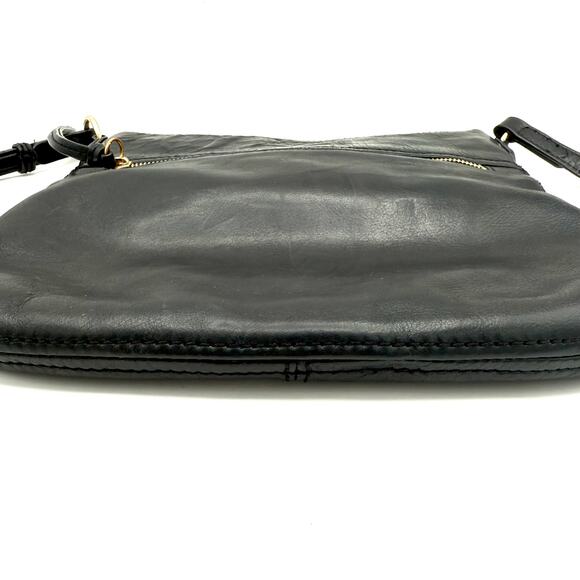 Tommy Bahama Black Leather Crossbody Bag Gold Zip Early 2000s Adjustable Strap - Picture 10 of 16
